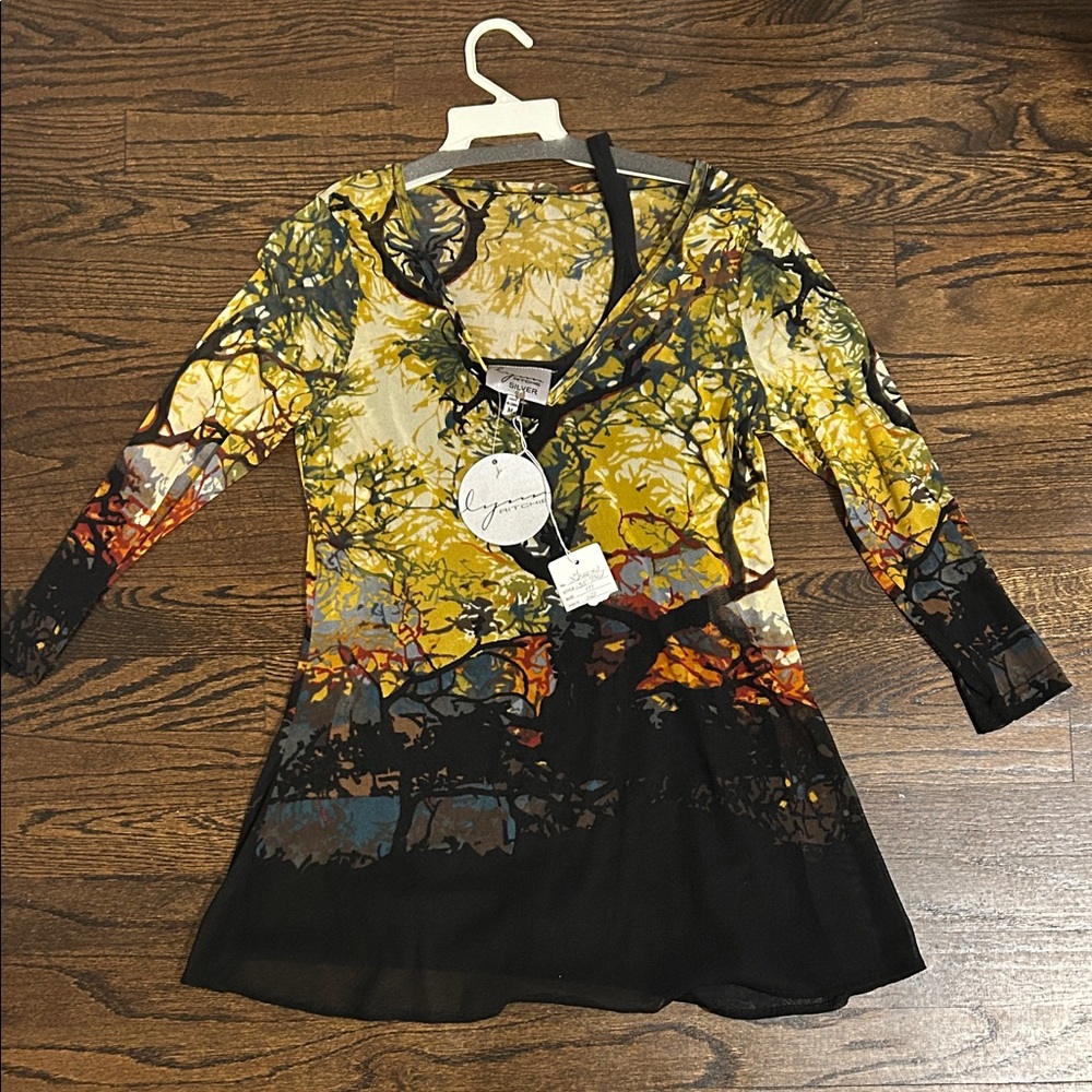 NWT Lynn Ritchie Women’s Long Sleeve Blouse with Nature Print Size Medium